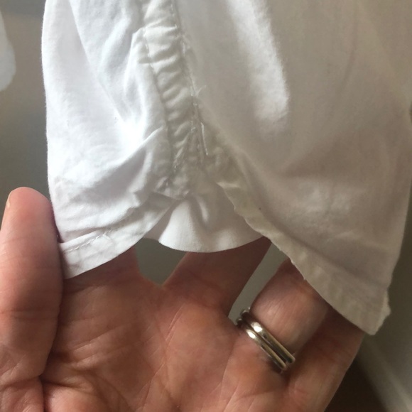 HINGE White blouse - Picture 3 of 6